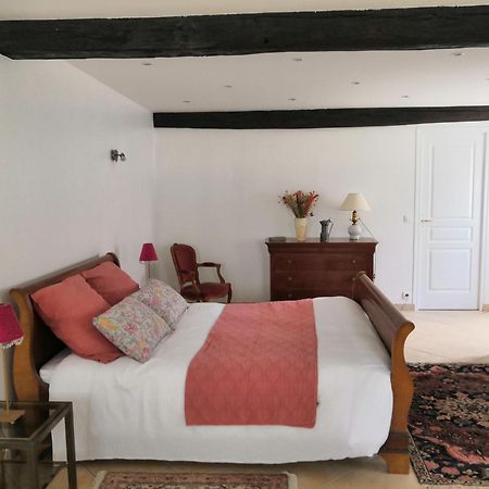La Marquise Penchee Bed & Breakfast Orsennes Bagian luar foto